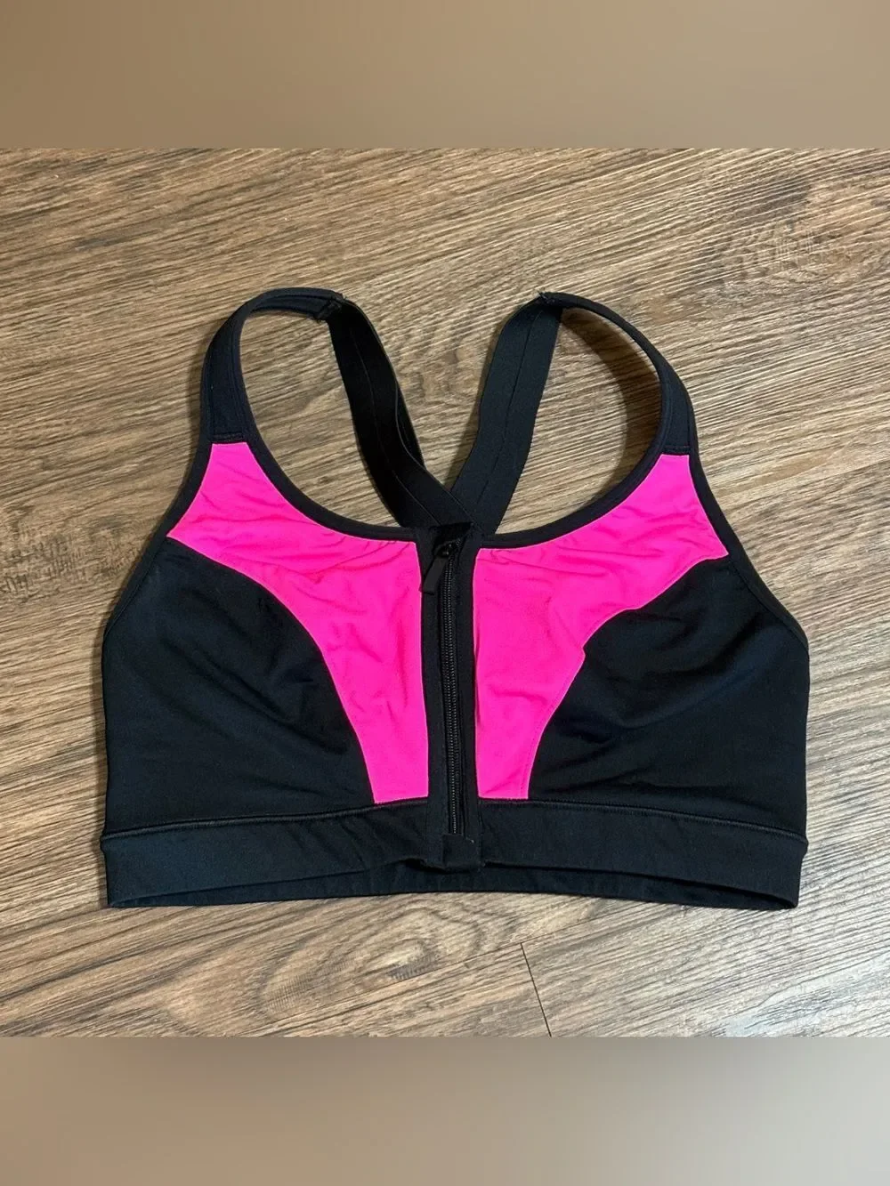 Livi Active for Lane Bryant Black Hot Pink Front-zip Wire-free Sports Bra 38DD